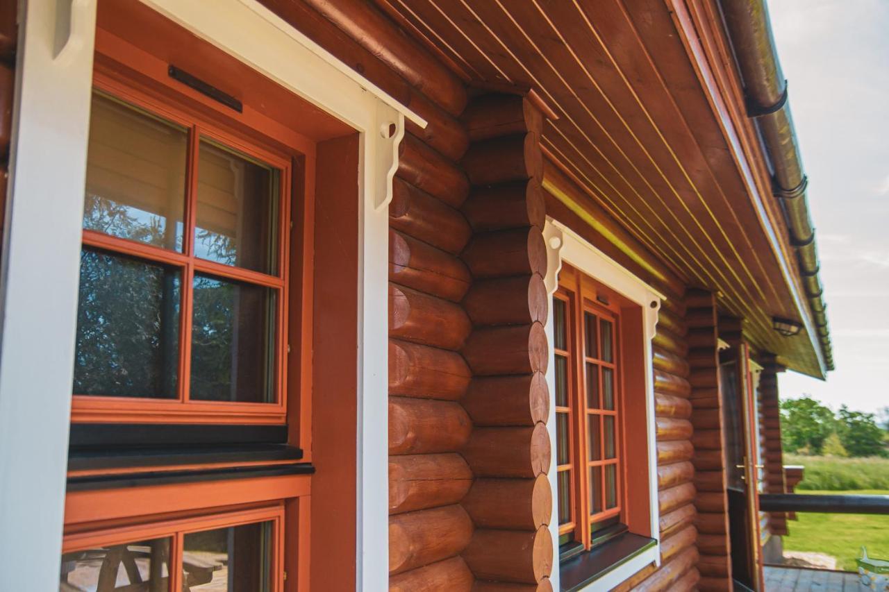 Tomatin - Luxury Two Bedroom Log Cabin With Hot Tub Berwick Upon Tweed Dış mekan fotoğraf